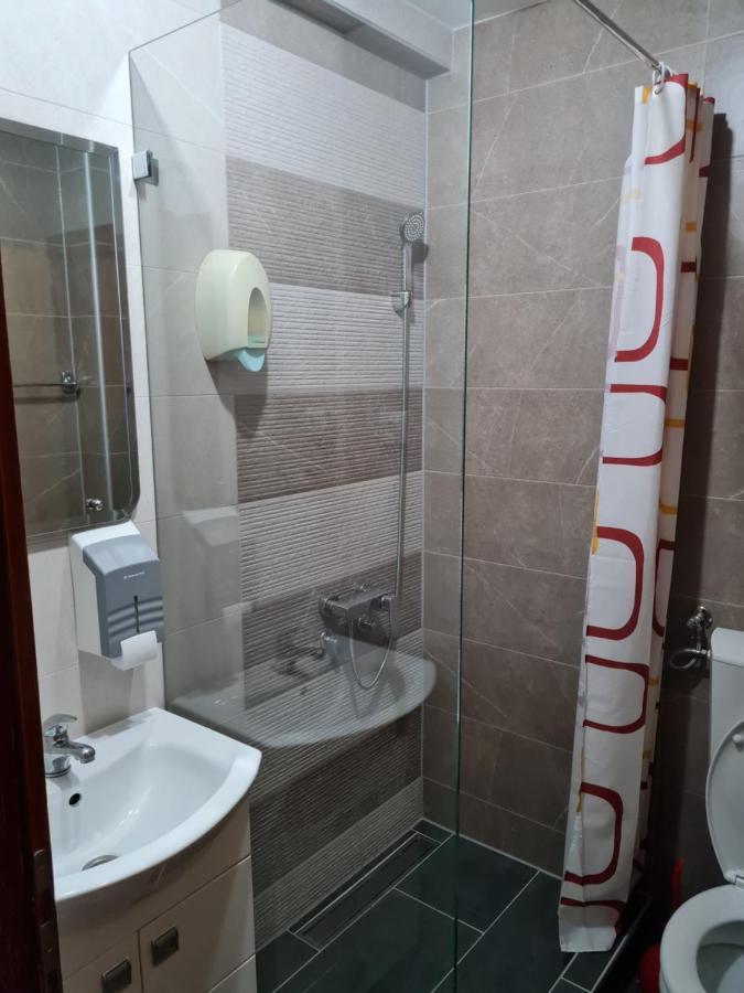 Vila Belilo Sremski Karlovci Luaran gambar